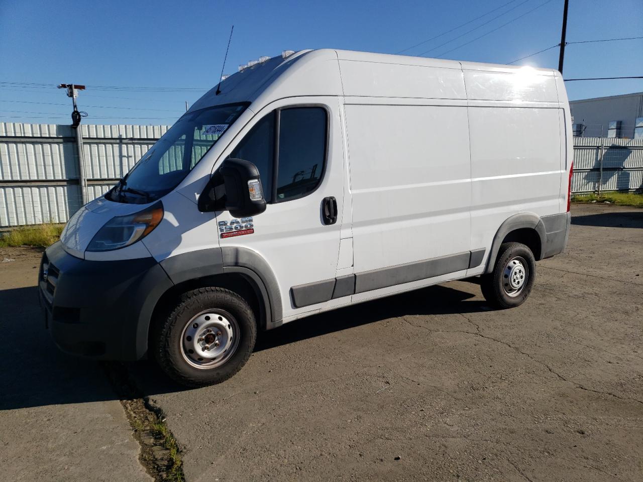 RAM PROMASTER 2015 3c6trvbg1fe518524