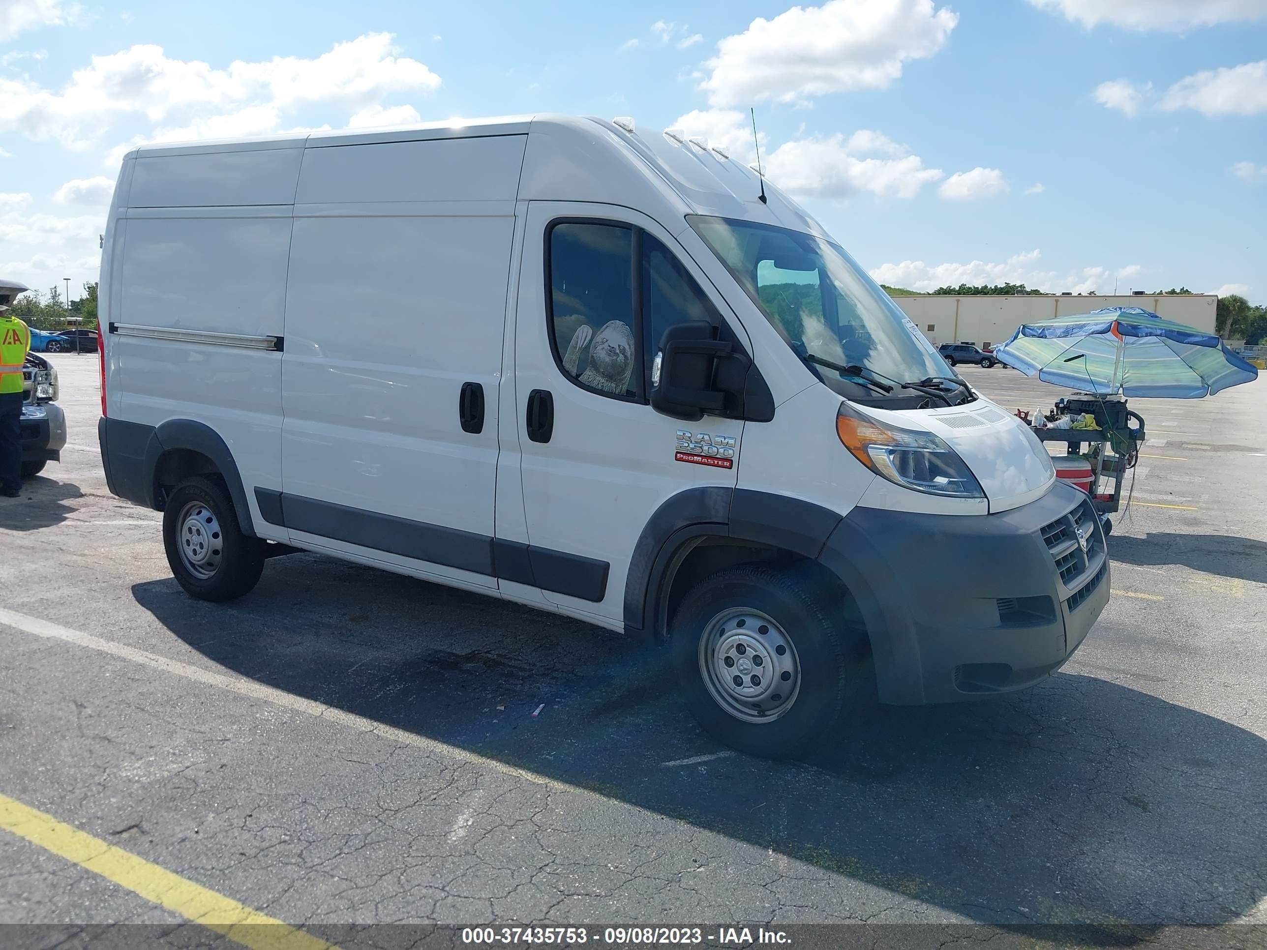 RAM PROMASTER CITY 2015 3c6trvcd9fe505055