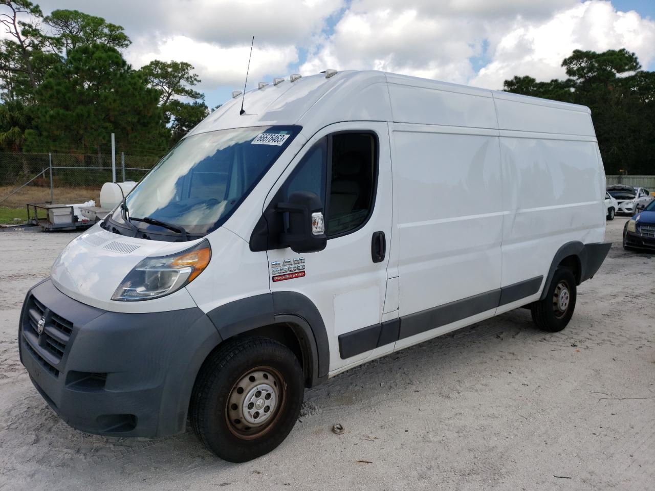 RAM PROMASTER CITY 2018 3c6trvdg4je136137