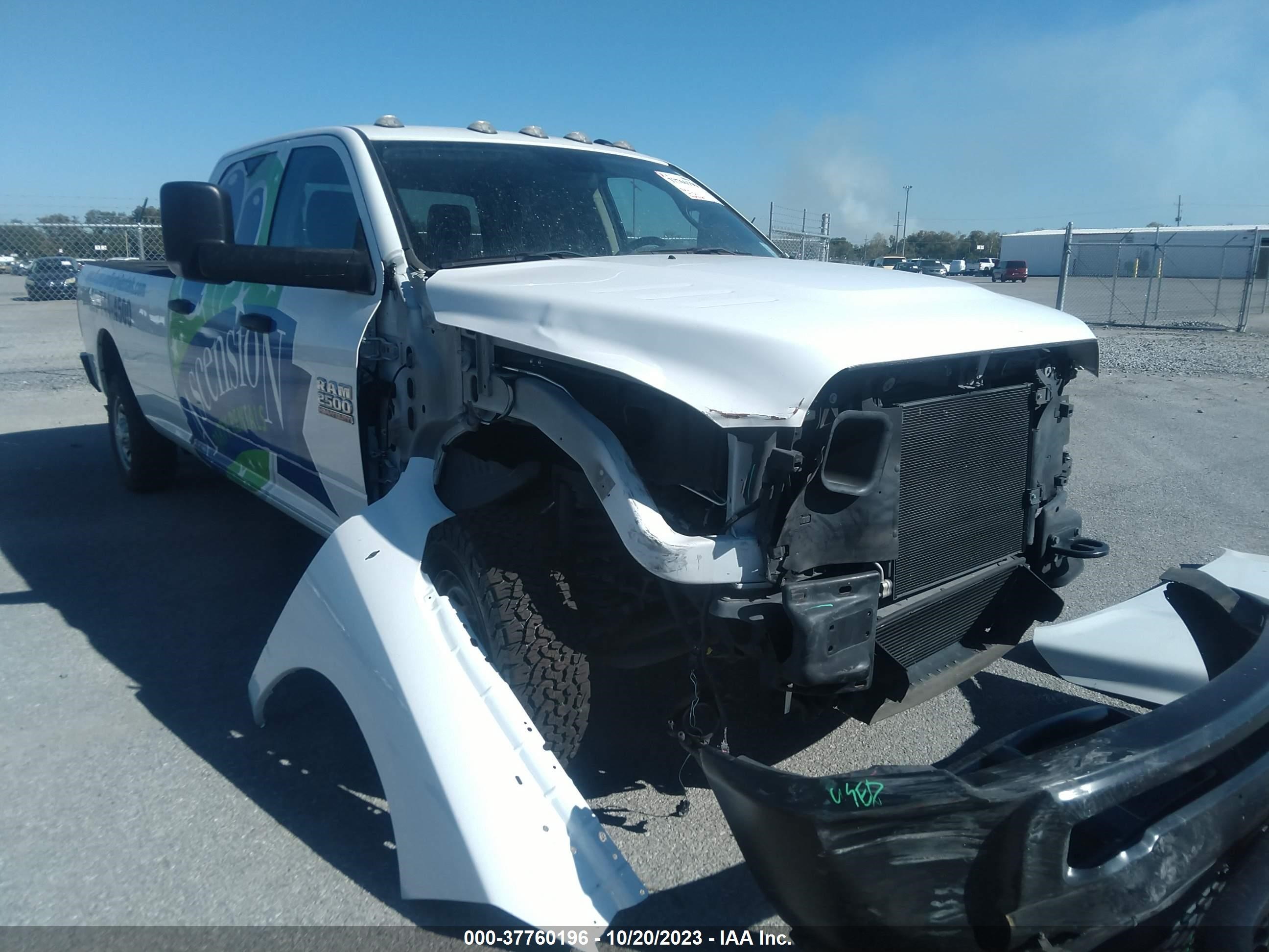 RAM 2500 2018 3c6ur4hl5jg356249