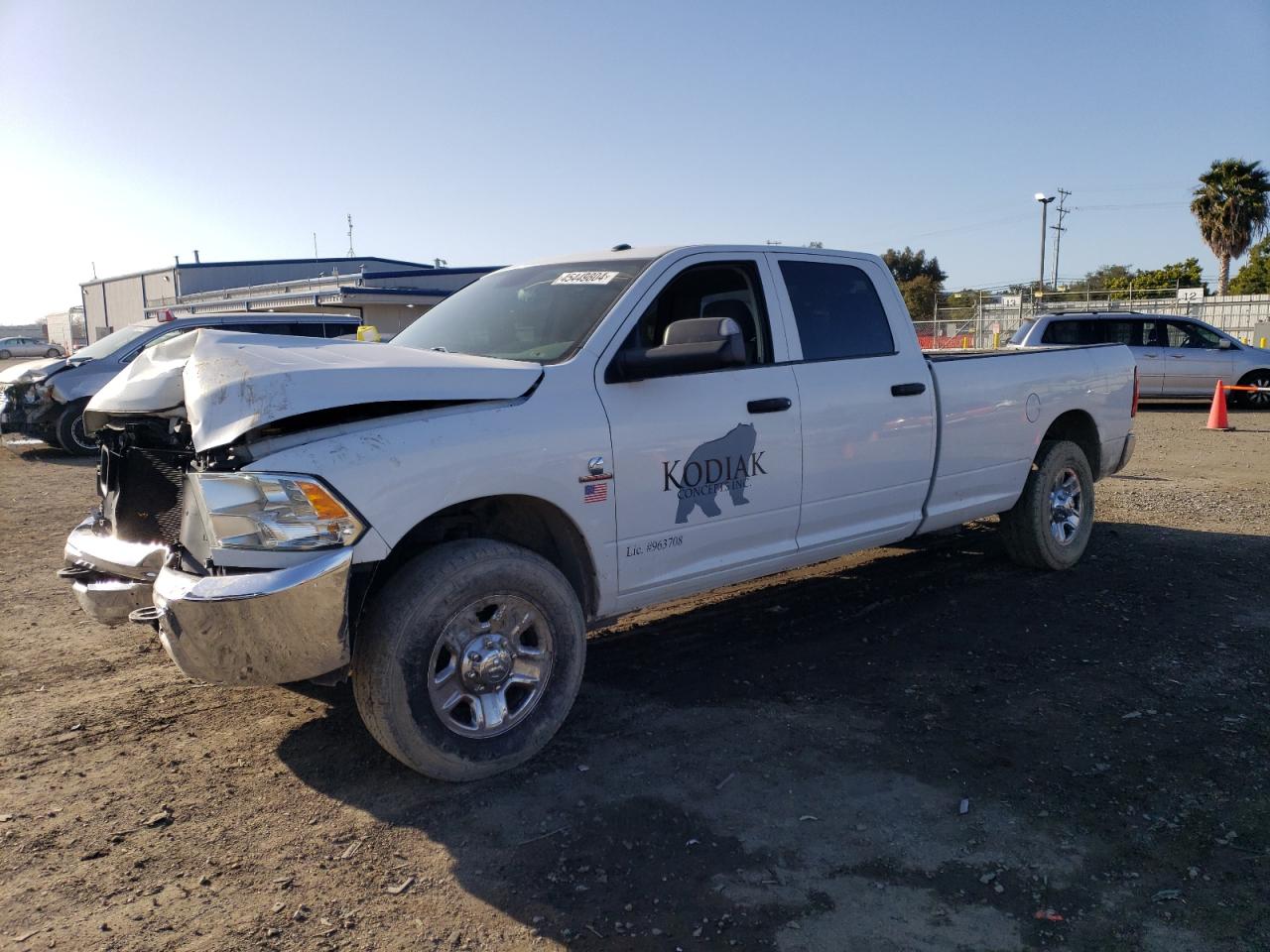 RAM 2500 2018 3c6ur4hl9jg120705