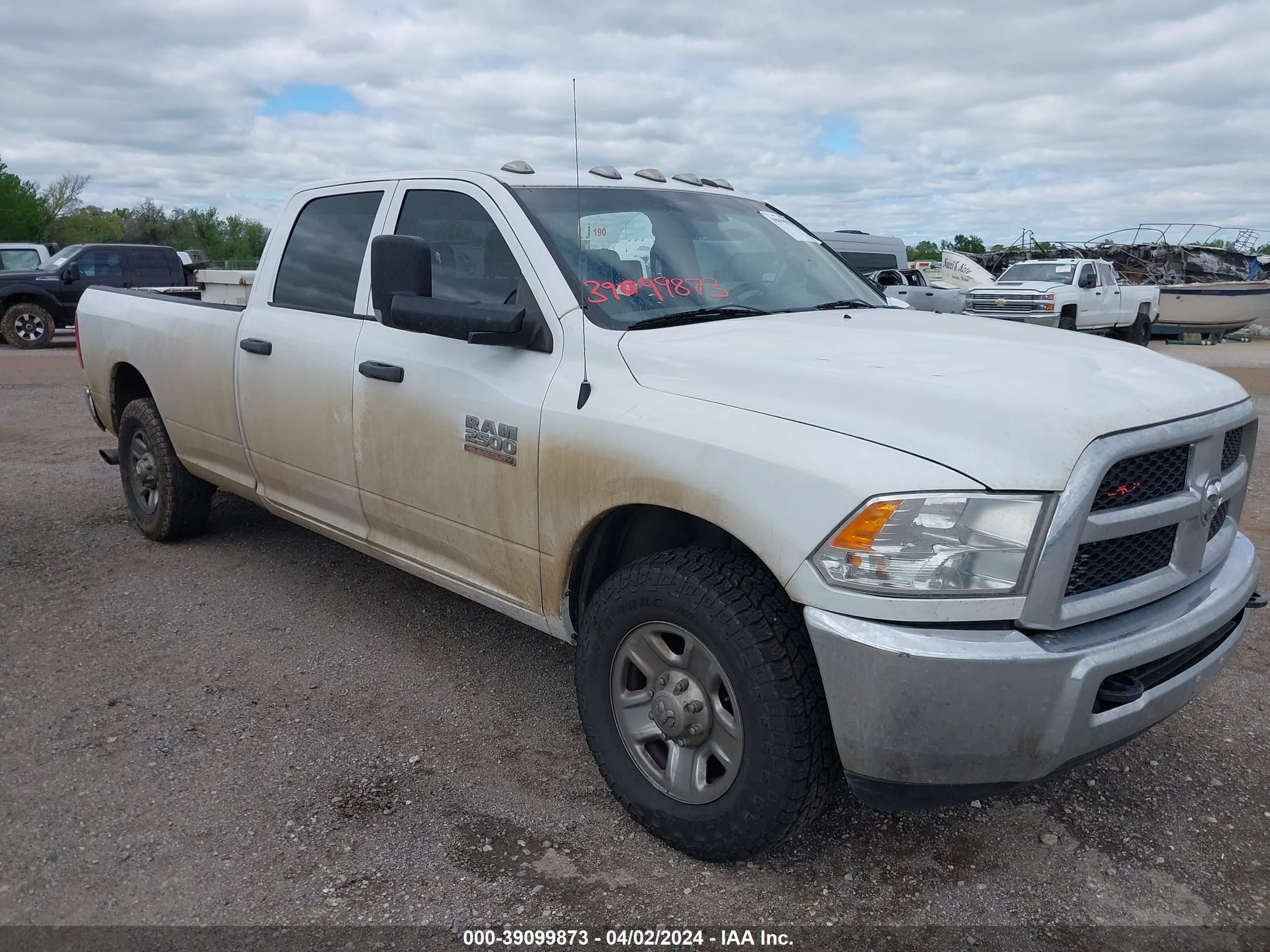 RAM 2500 2018 3c6ur4hlxjg325577