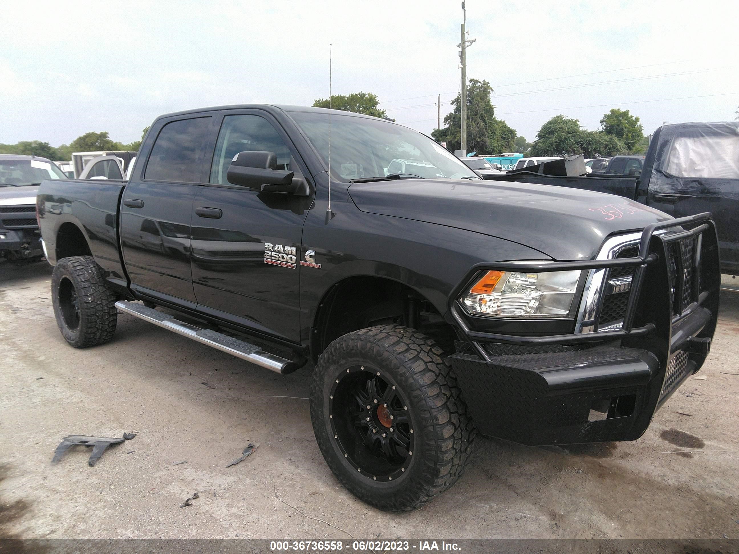 RAM 2500 2014 3c6ur5cl0eg294424