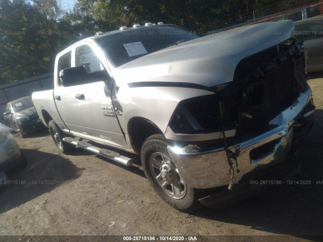 RAM 2500 2017 3c6ur5cl0hg727065