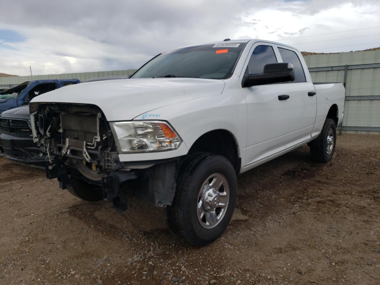 RAM 2500 2016 3c6ur5cl1gg223039