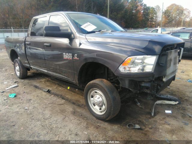 RAM 2500 2018 3c6ur5cl1jg365656