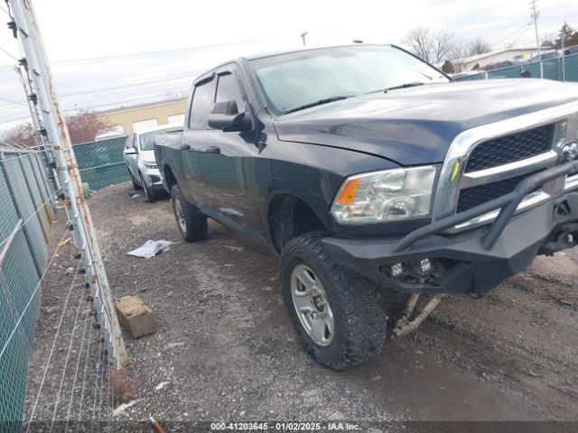 RAM 2500 2018 3c6ur5cl3jg175227