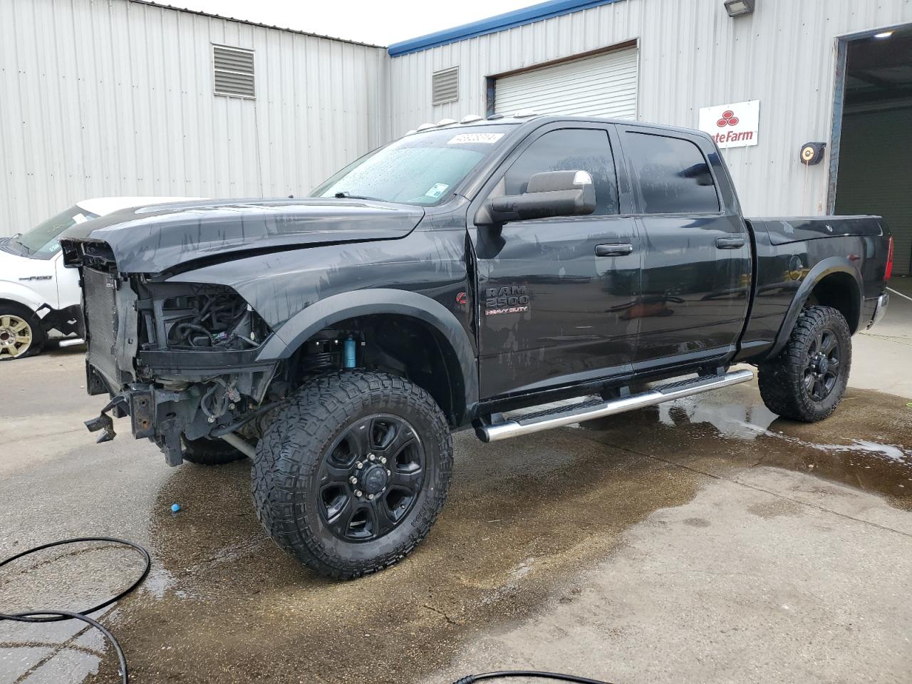 RAM 2500 2018 3c6ur5cl3jg315258