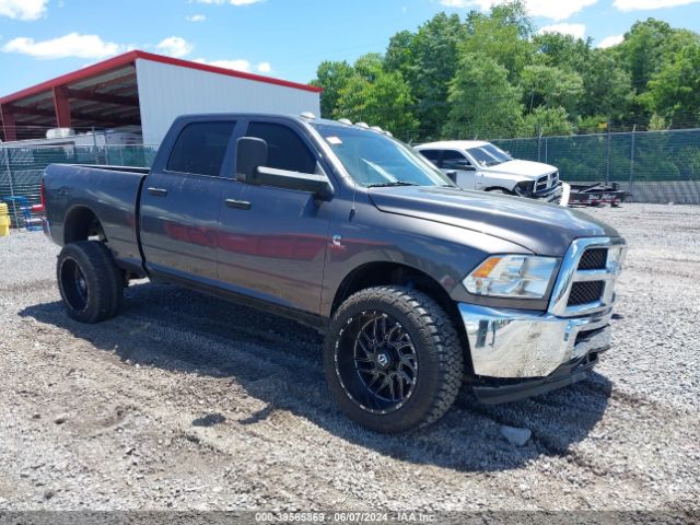 RAM 2500 2018 3c6ur5cl3jg358871