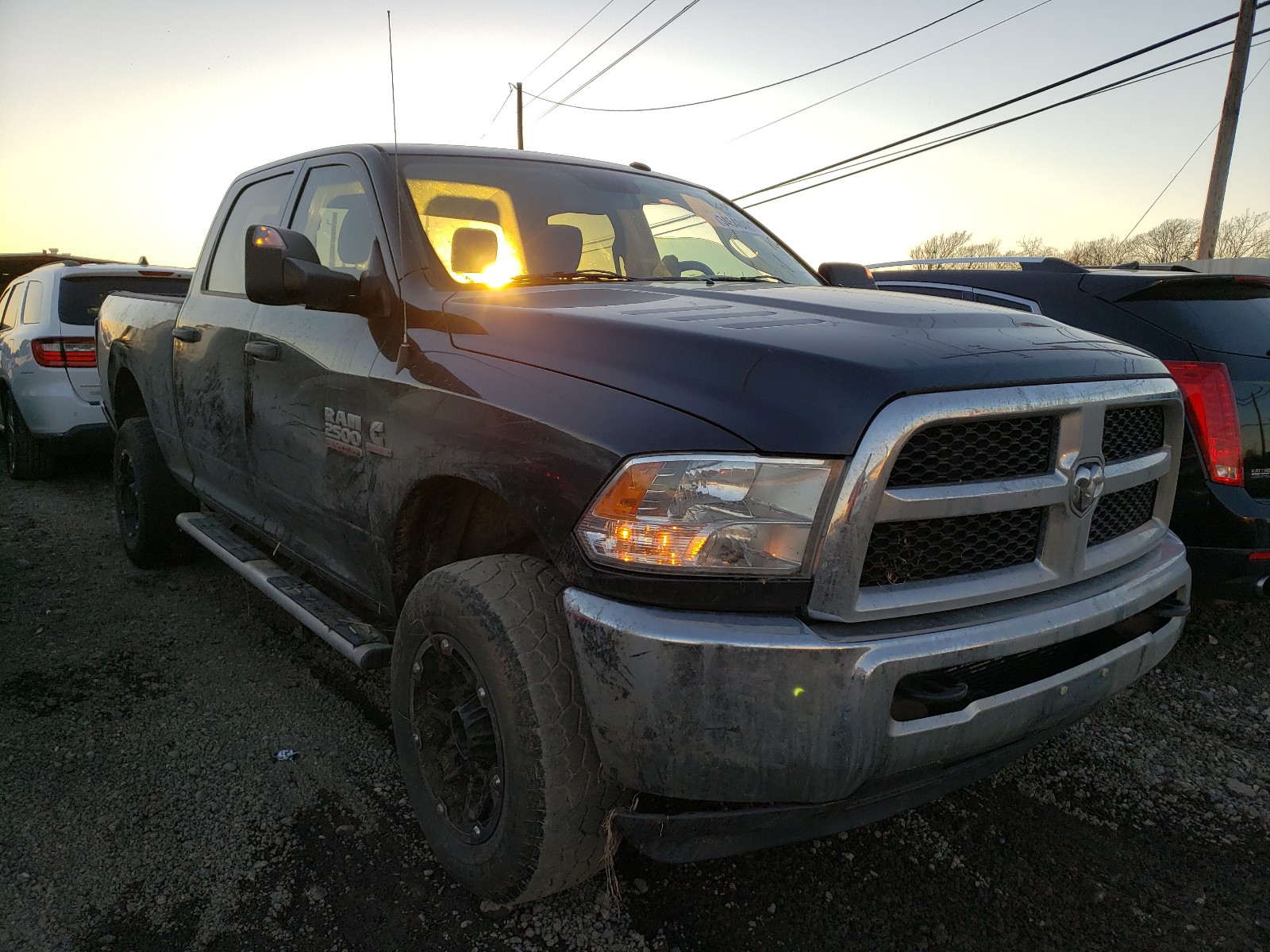 RAM 2500 2016 3c6ur5cl4gg139152