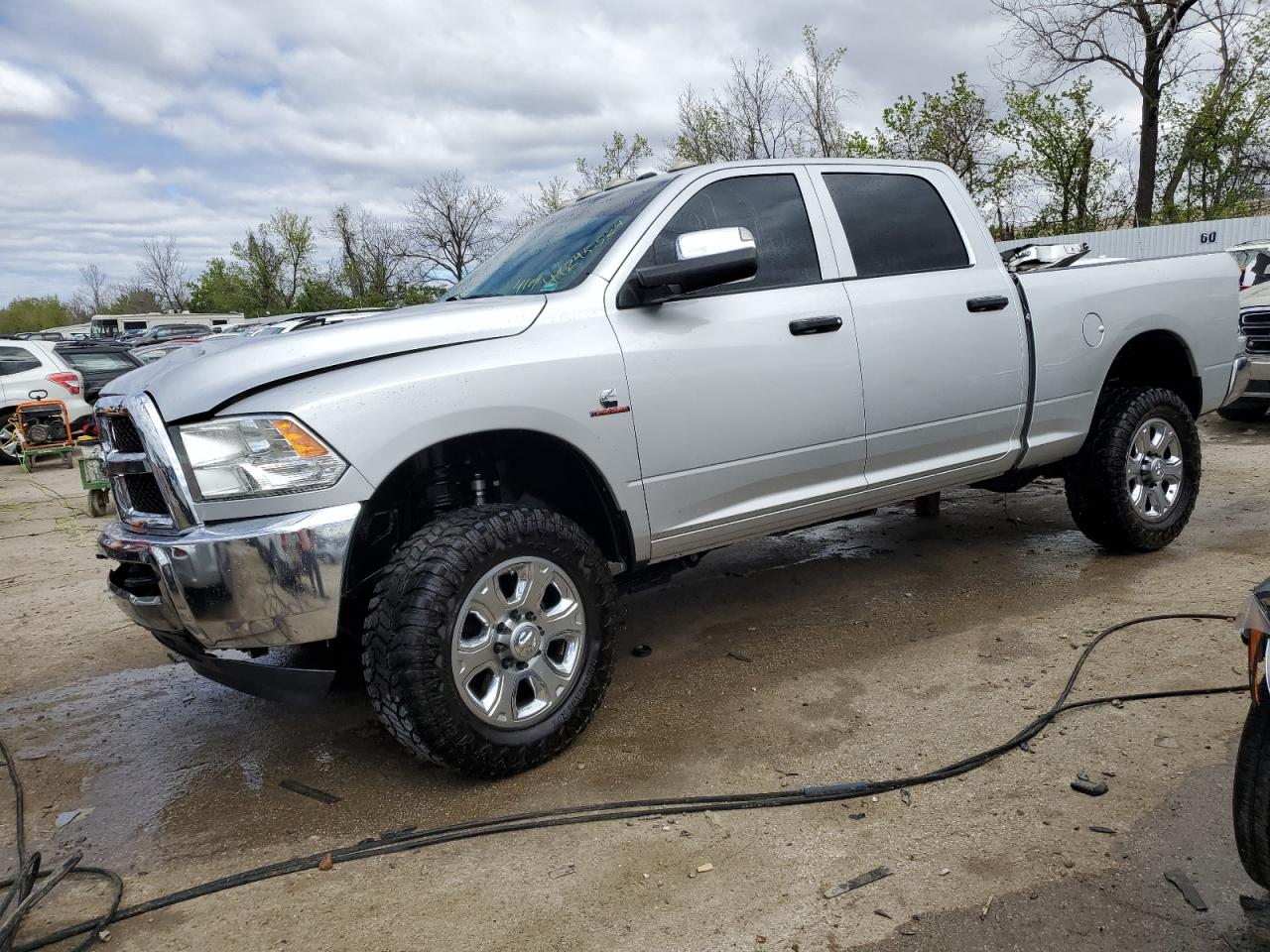 RAM 2500 2017 3c6ur5cl6hg589936