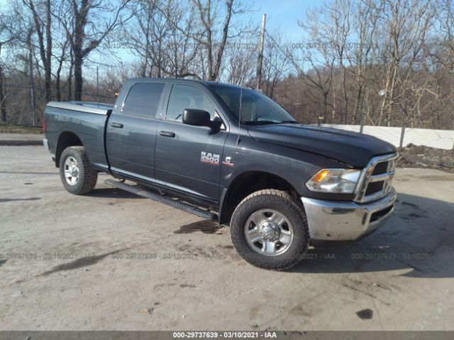 RAM 2500 2018 3c6ur5cl9jg209686