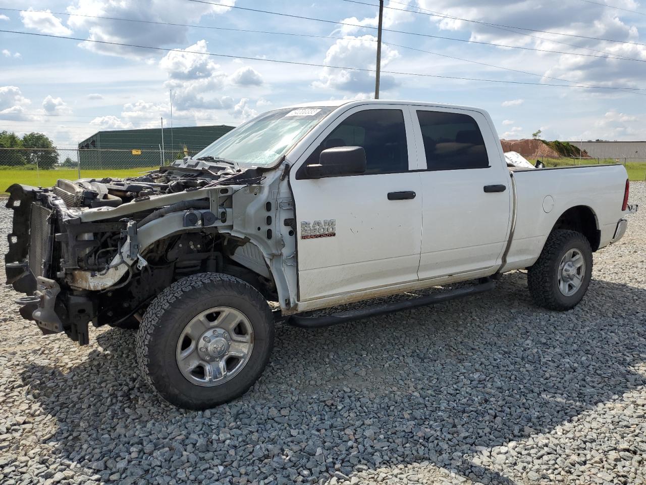 RAM 2500 2018 3c6ur5cl9jg377831