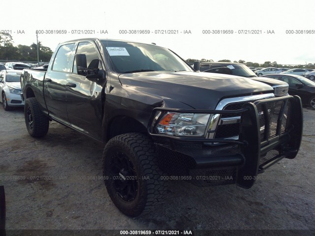 RAM 2500 2018 3c6ur5clxjg303219