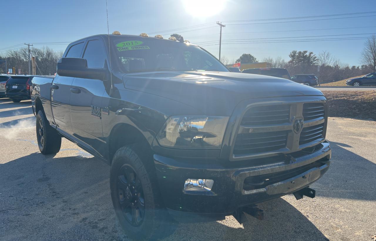 RAM 2500 2015 3c6ur5dj2fg695861