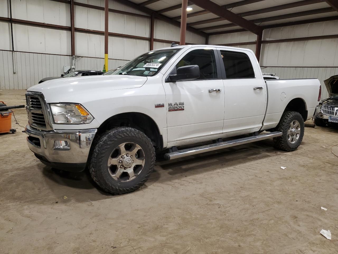 RAM 2500 2017 3c6ur5dj4hg538142