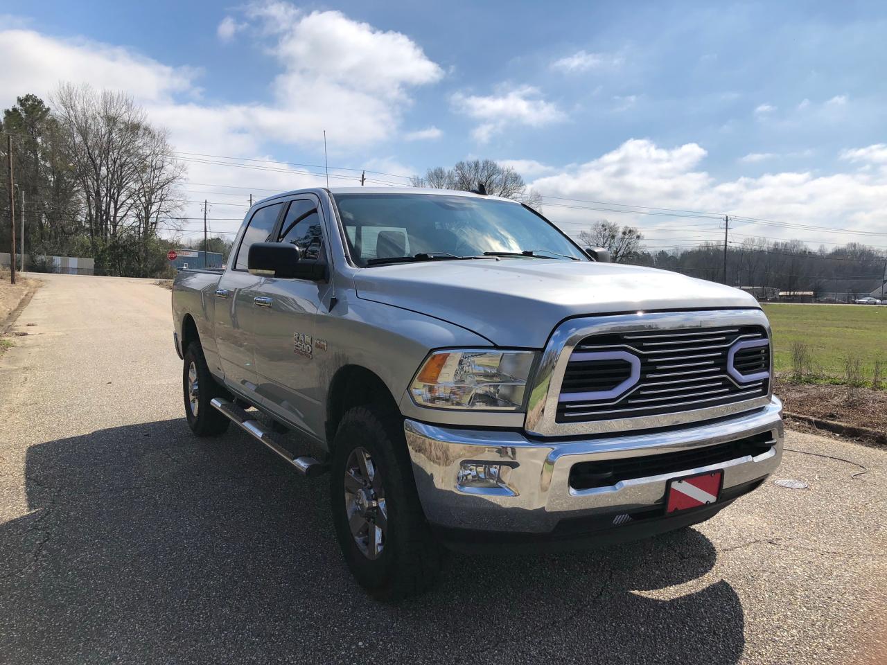 RAM 2500 SLT 2014 3c6ur5dj7eg138684