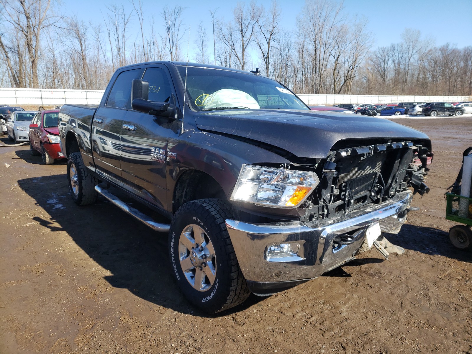 RAM 2500 2015 3c6ur5dj7fg571536