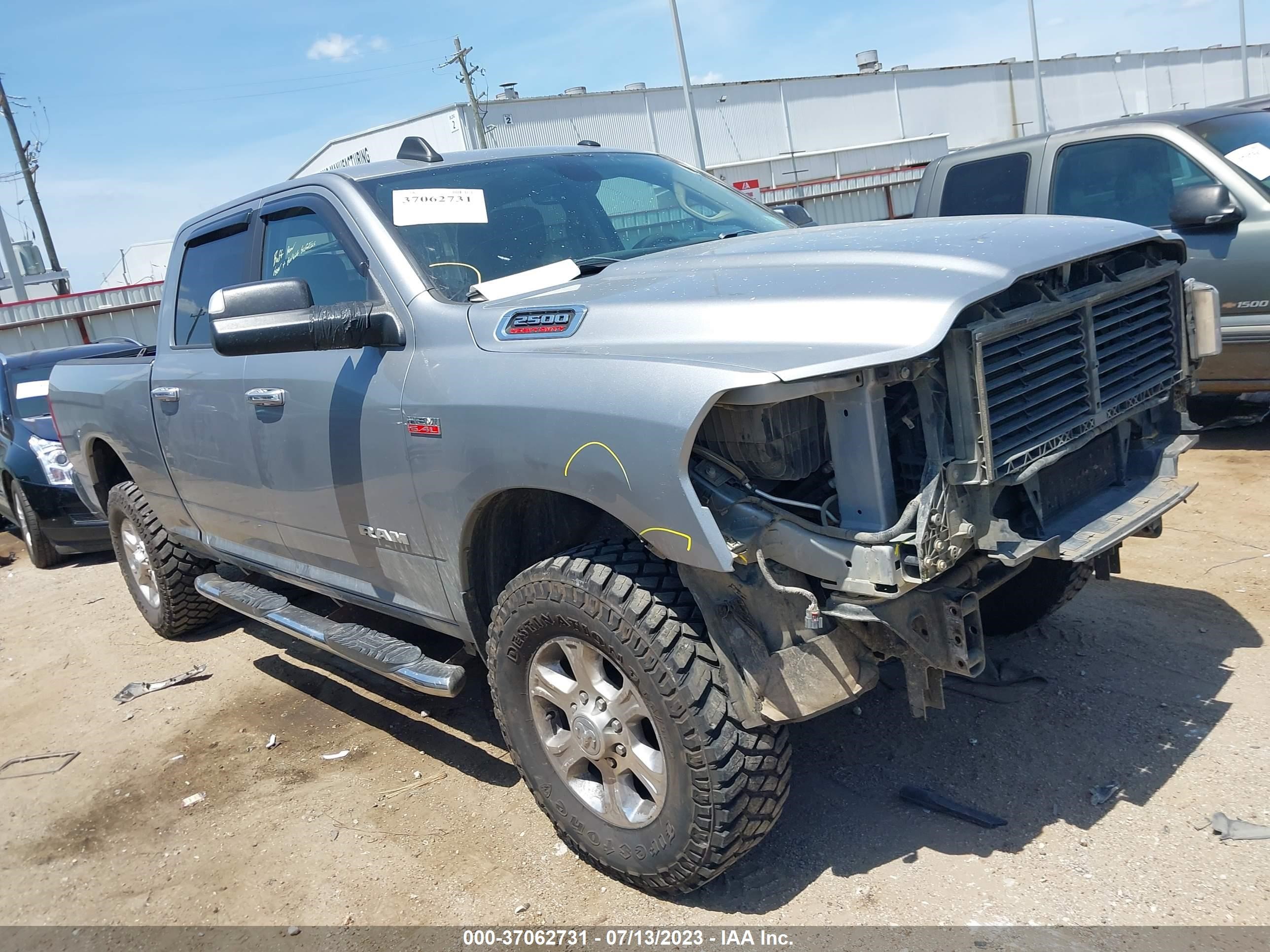 RAM 2500 2019 3c6ur5dj8kg647517