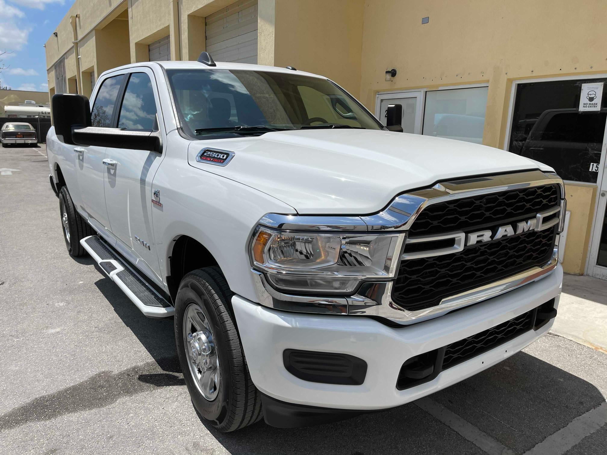 RAM 2500 BIG H 2019 3c6ur5dl0kg632141