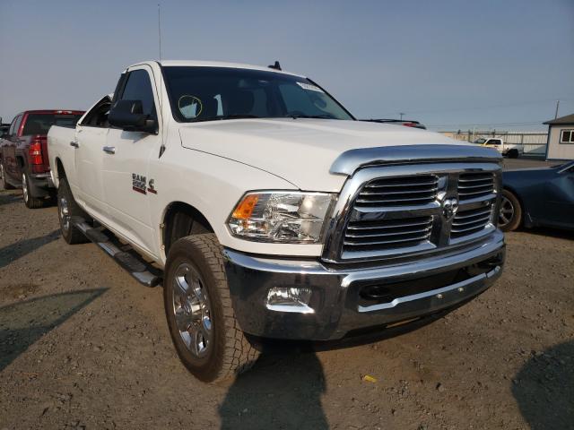 RAM 2500 SLT 2015 3c6ur5dl2fg586592