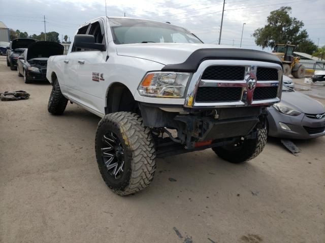 RAM 2500 SLT 2017 3c6ur5dl2hg600316