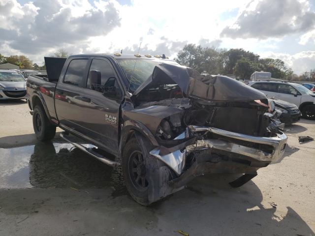 RAM 2500 2014 3c6ur5dl9eg136193