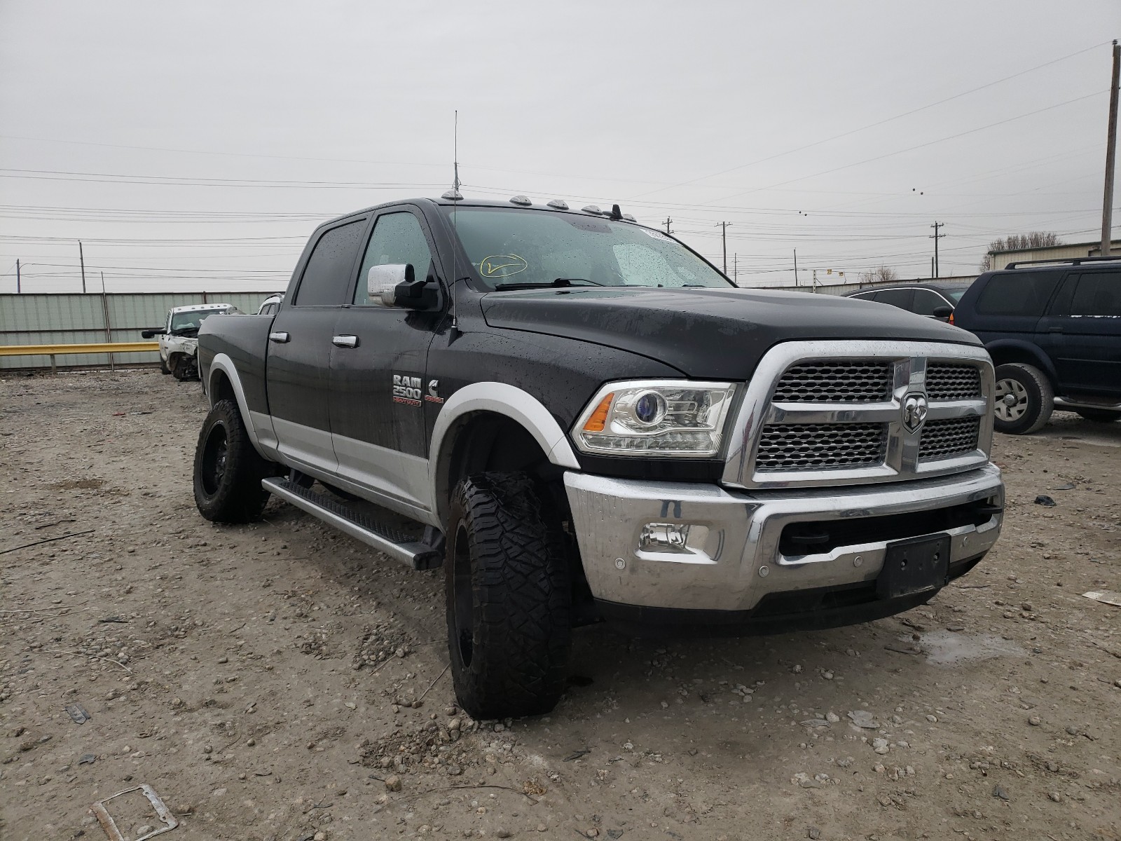 RAM 2500 LARAM 2018 3c6ur5fl1jg191938