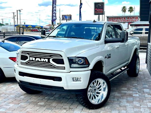 RAM 2500 2018 3c6ur5fl7jg263158