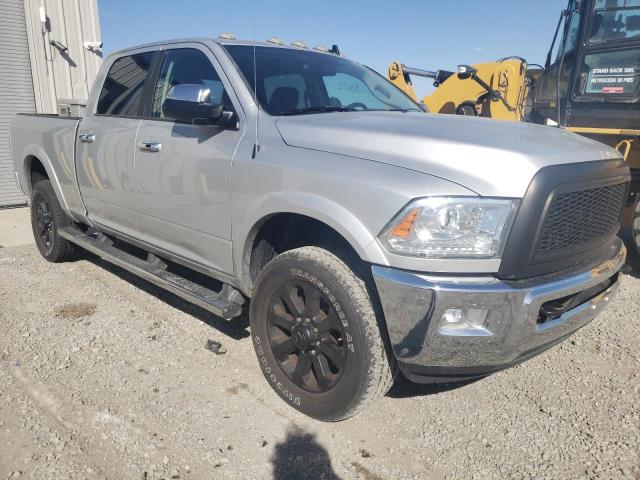 RAM 2500 LARAM 2015 3c6ur5fl8fg650860