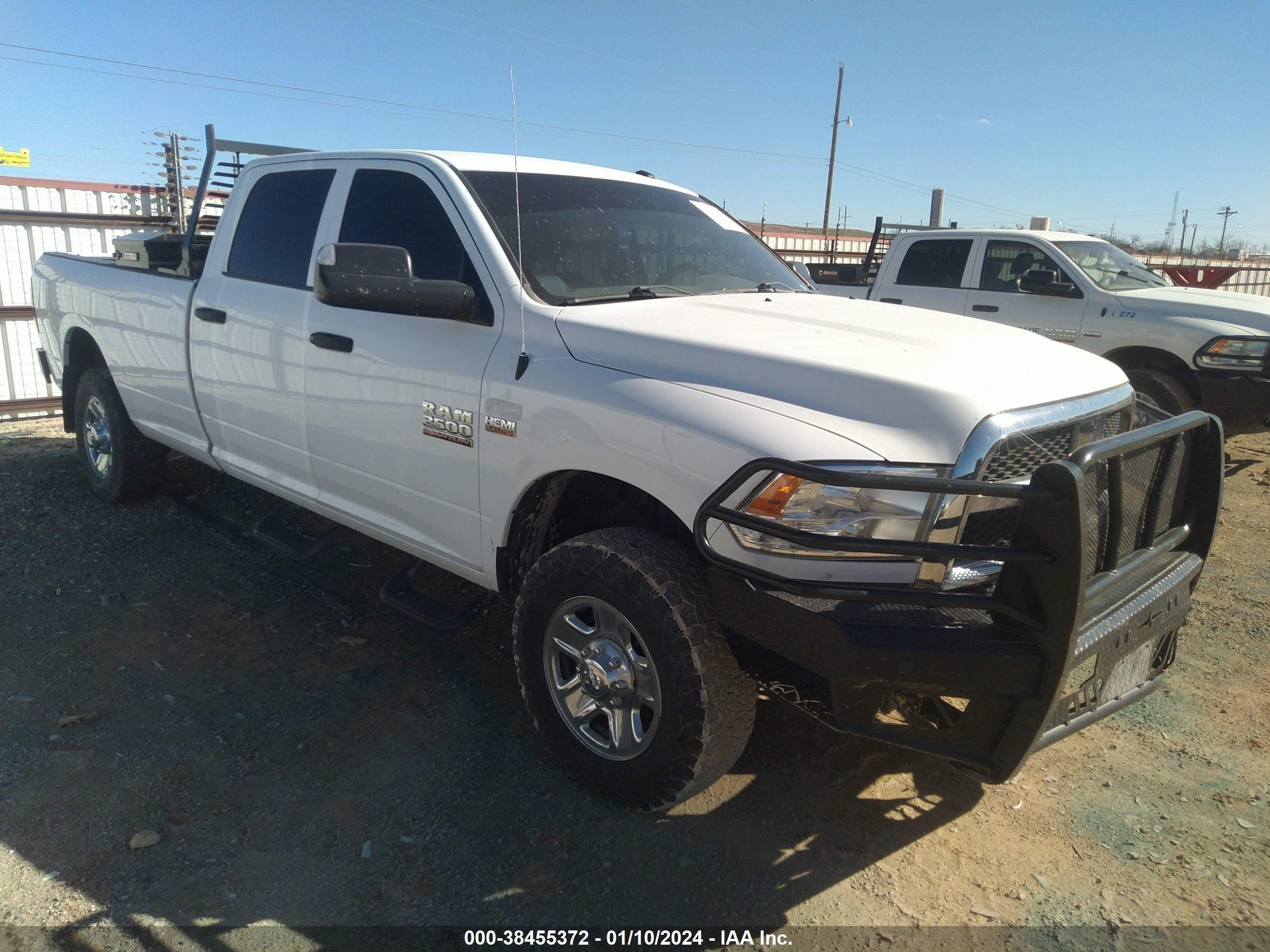 RAM 2500 2018 3c6ur5hj2jg348601