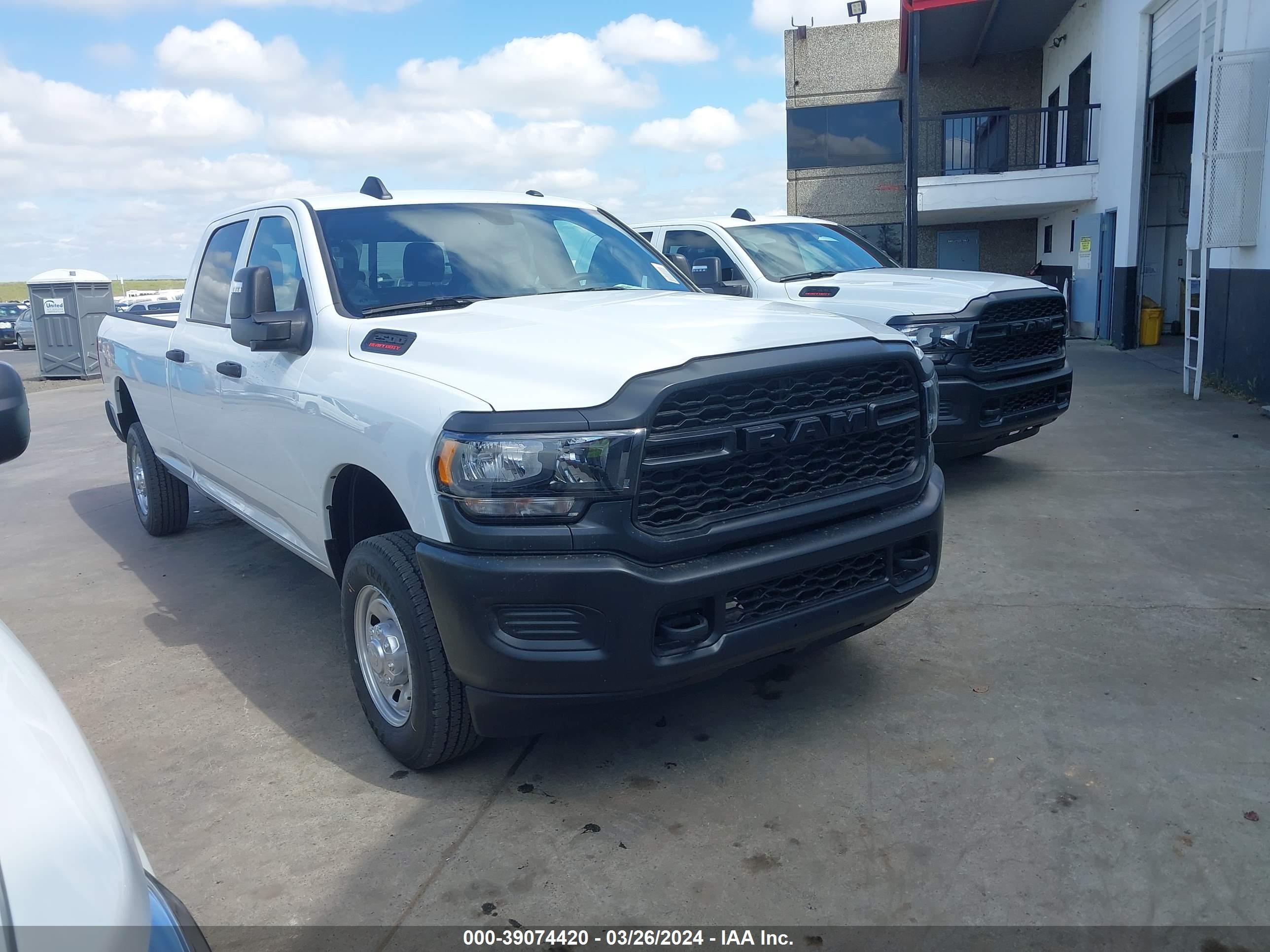 RAM 2500 2024 3c6ur5hj5rg249606