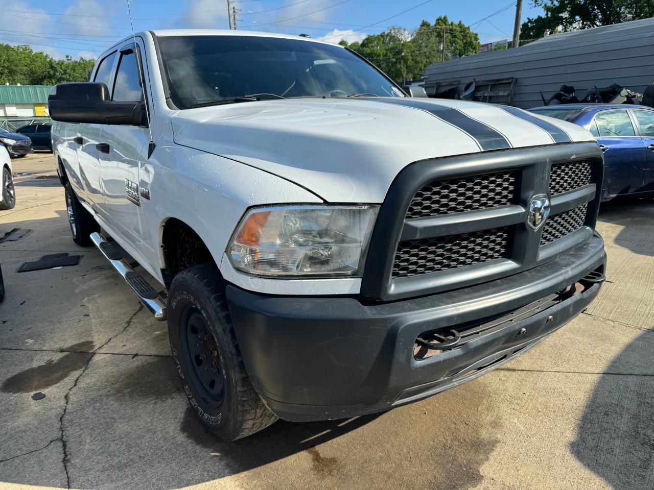 RAM 2500 2014 3c6ur5hjxeg253919