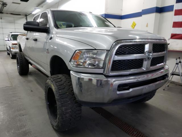 RAM 2500 ST 2014 3c6ur5hl0eg106302