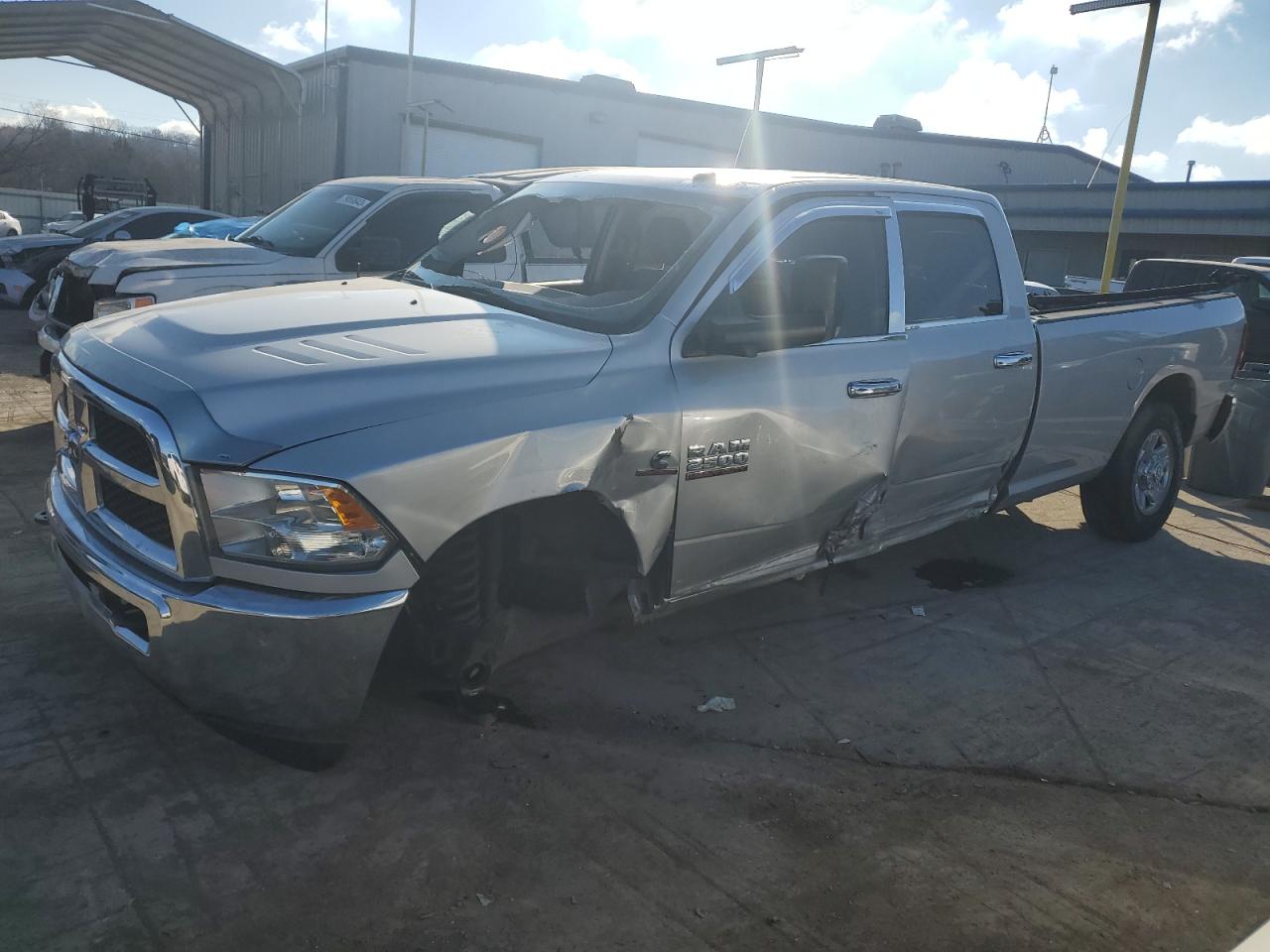 RAM 2500 2015 3c6ur5hl5fg639361