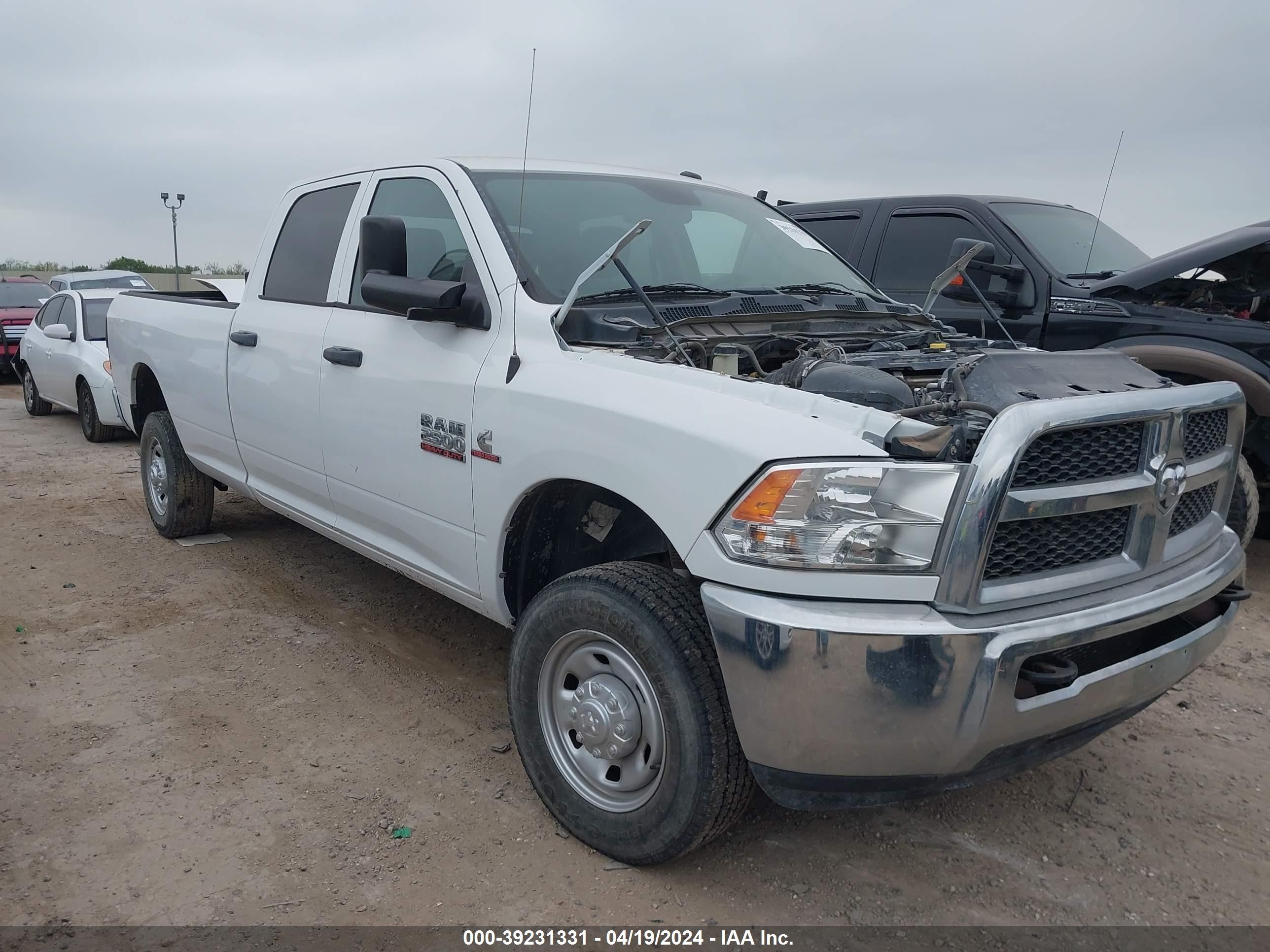 RAM 2500 2014 3c6ur5hl9eg145177