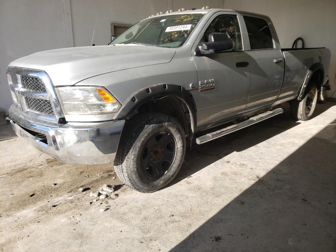 RAM 2500 2015 3c6ur5hl9fg646068