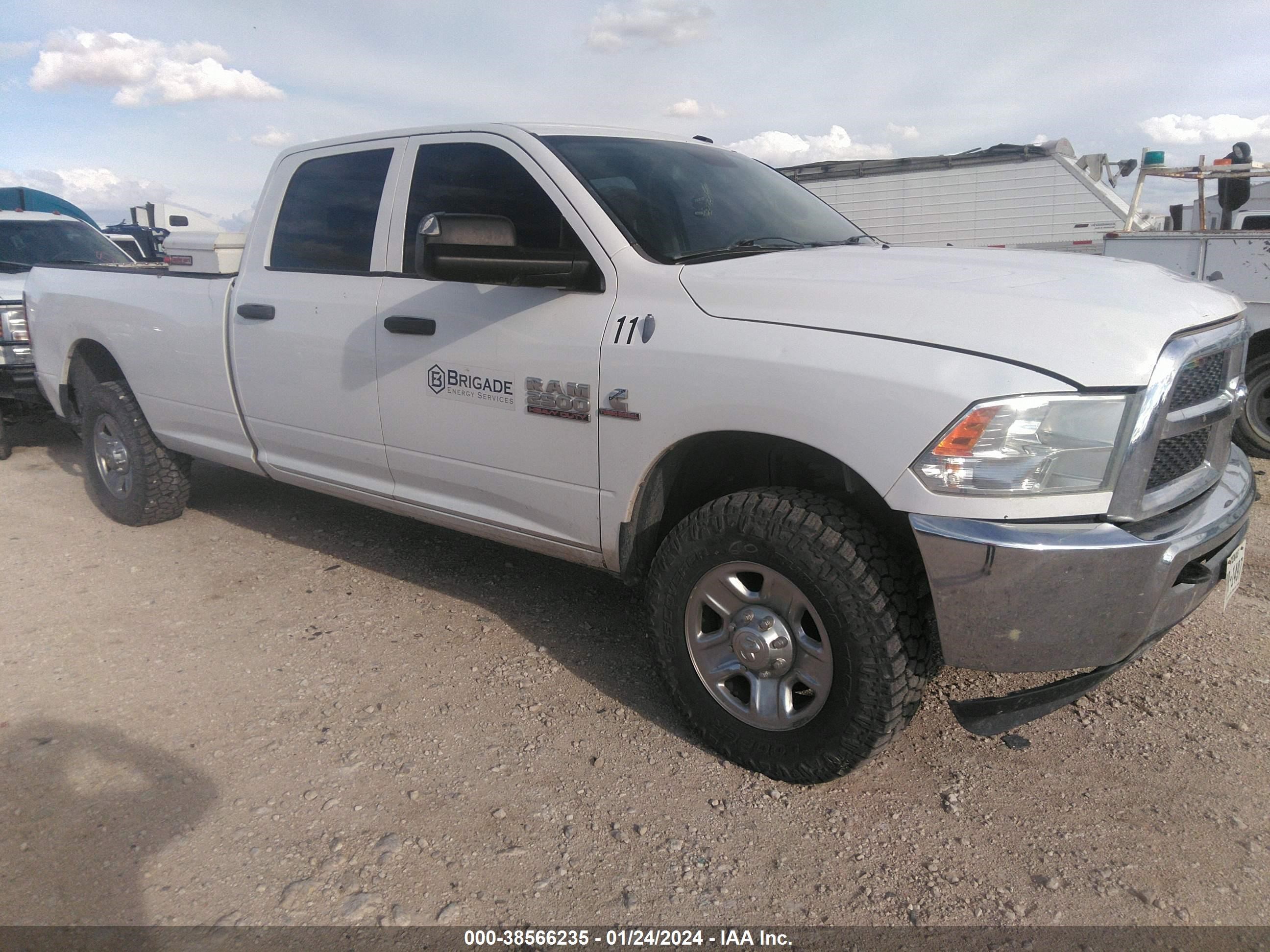 RAM 2500 2014 3c6ur5hlxeg121289