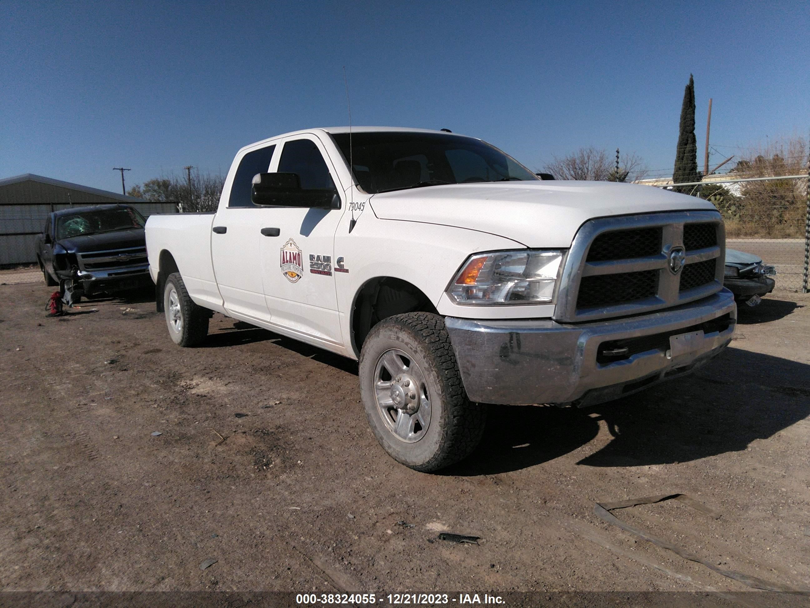 RAM 2500 2018 3c6ur5hlxjg208443