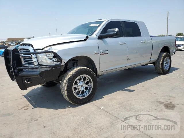 RAM 2500 2017 3c6ur5ml5hg537857