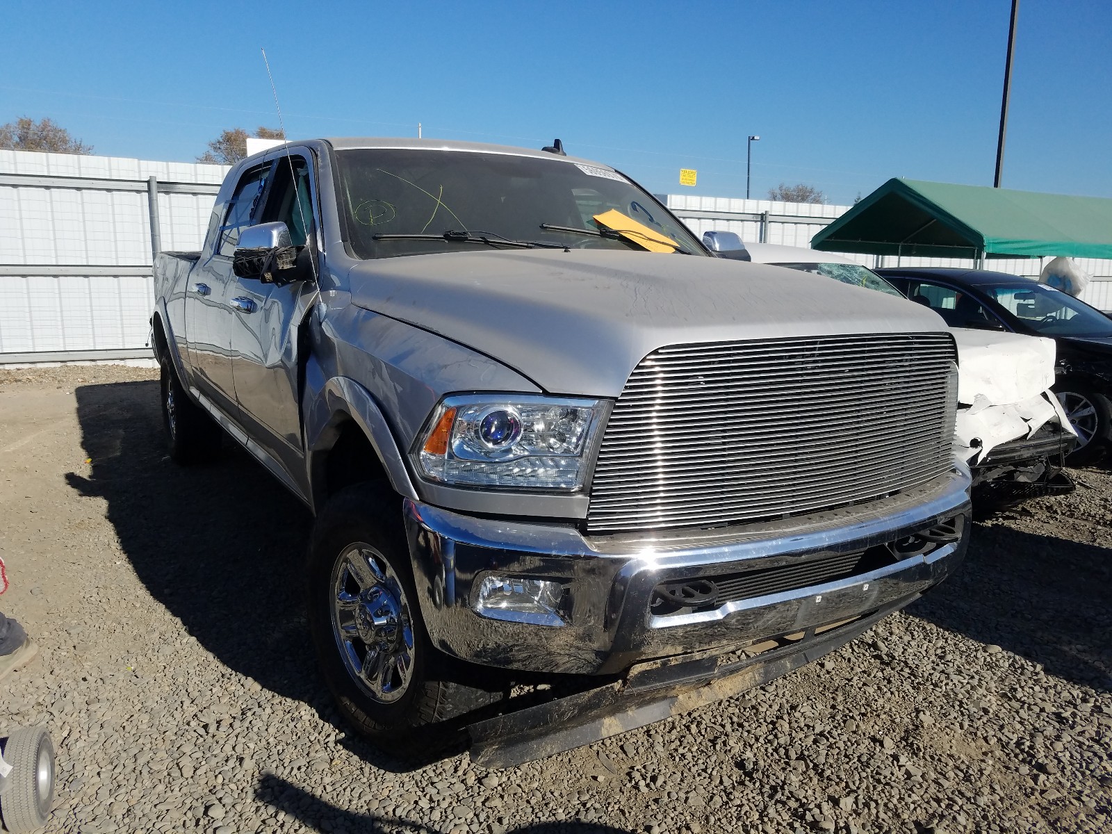 RAM 2500 LARAM 2013 3c6ur5nl0dg553814