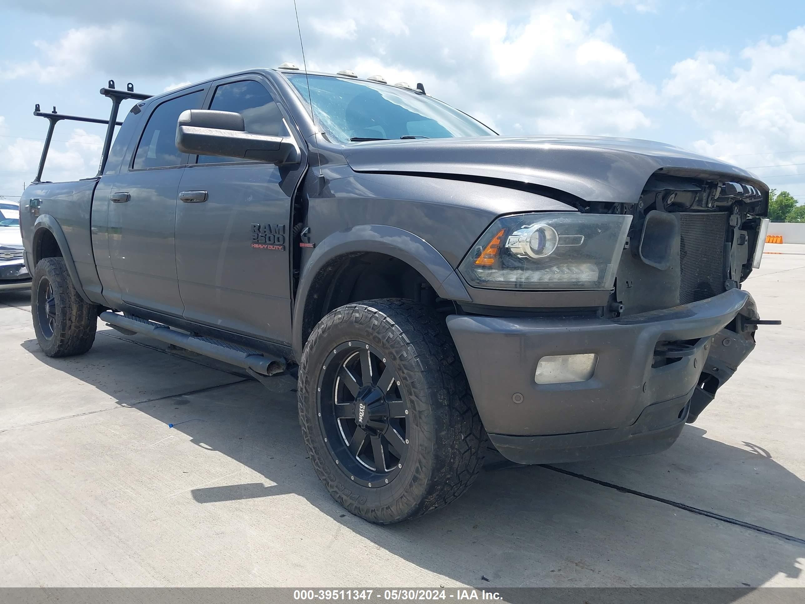 RAM 2500 2017 3c6ur5nl5hg591190