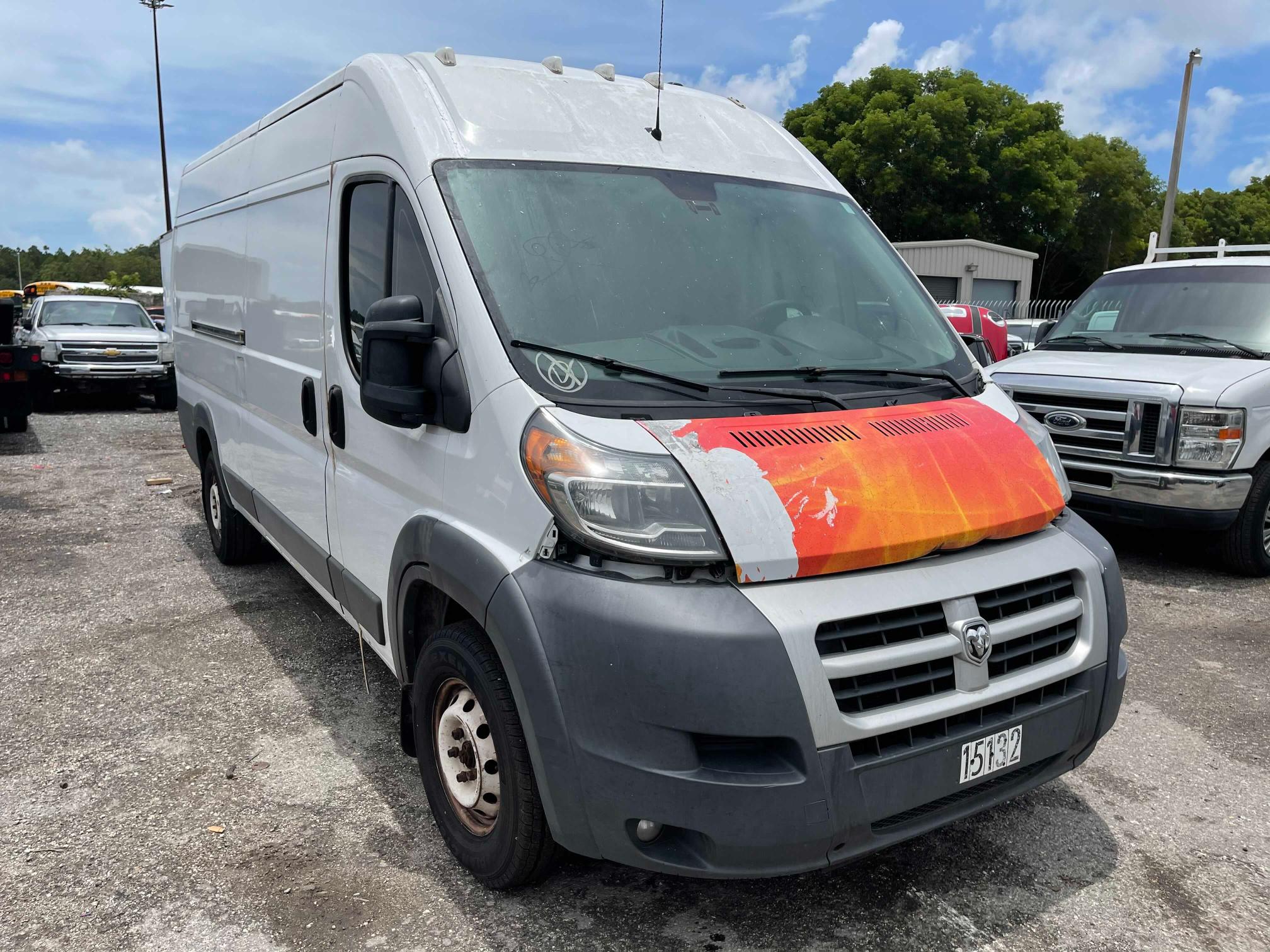 RAM PROMASTER 2015 3c6urvjd8fe504132