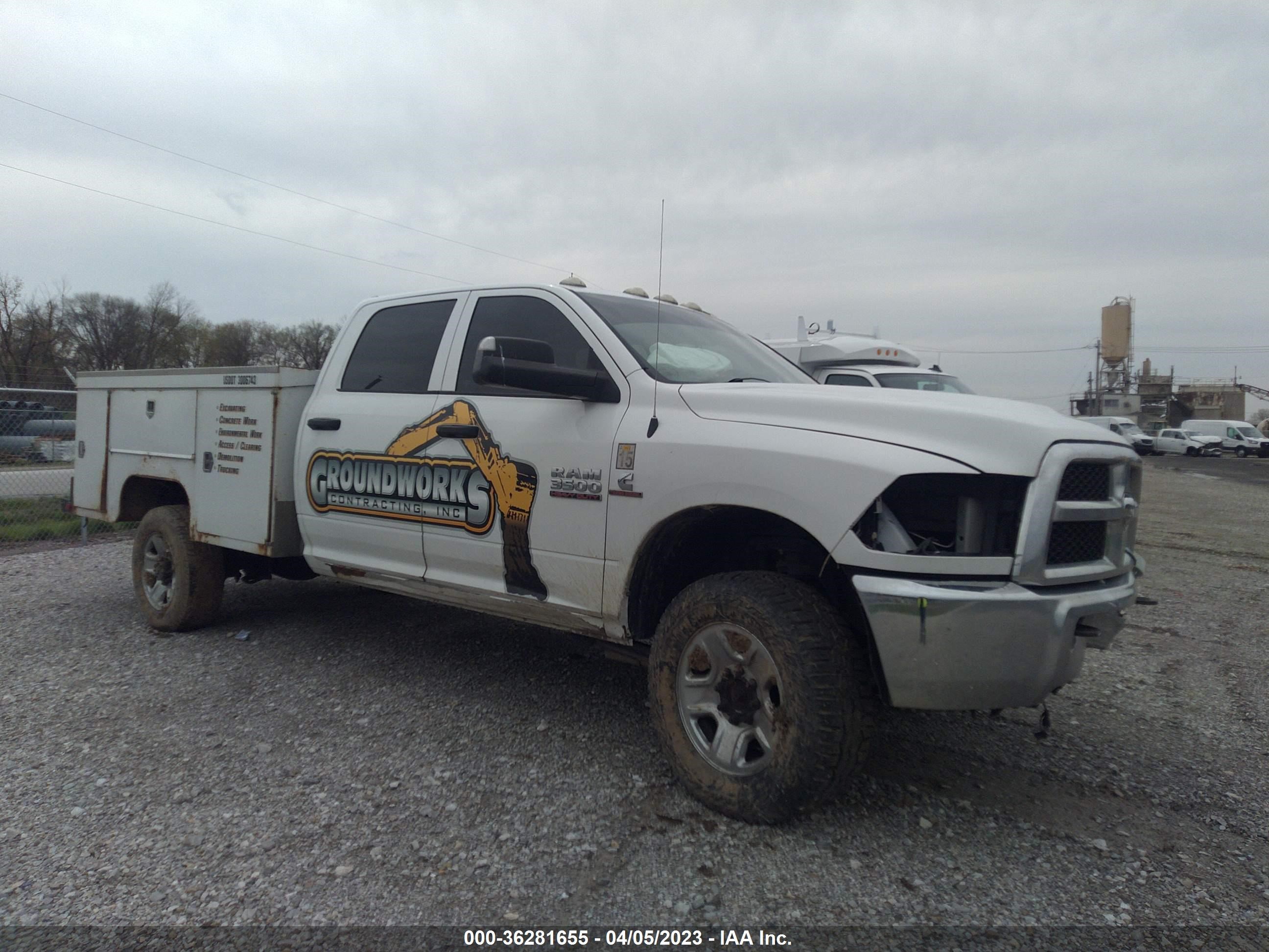 RAM 3500 2015 3c7wr9cl6fg568286