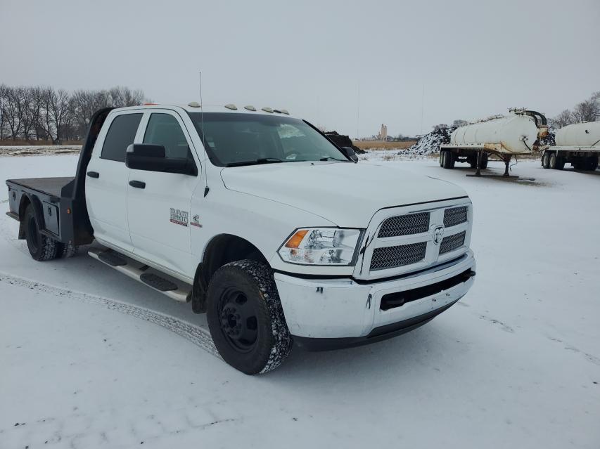 RAM 3500 2015 3c7wrtcl8fg592911