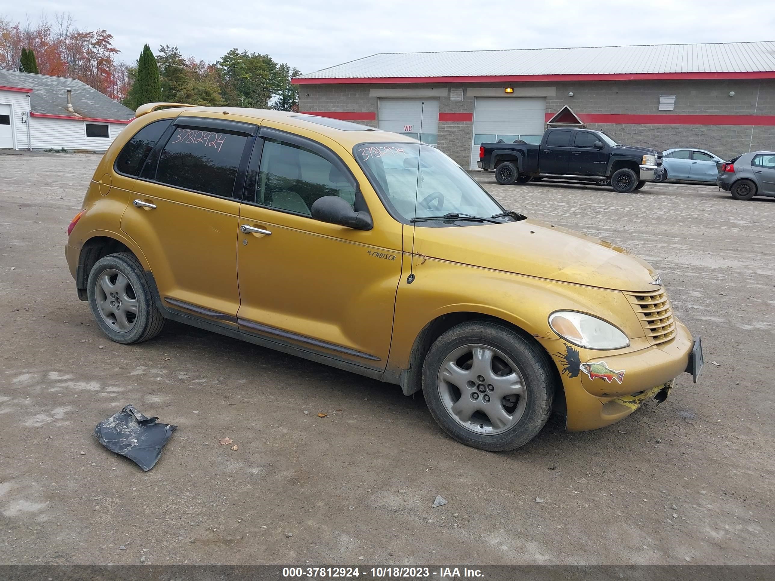 CHRYSLER PT CRUISER 2002 3c8fy68b42t332393