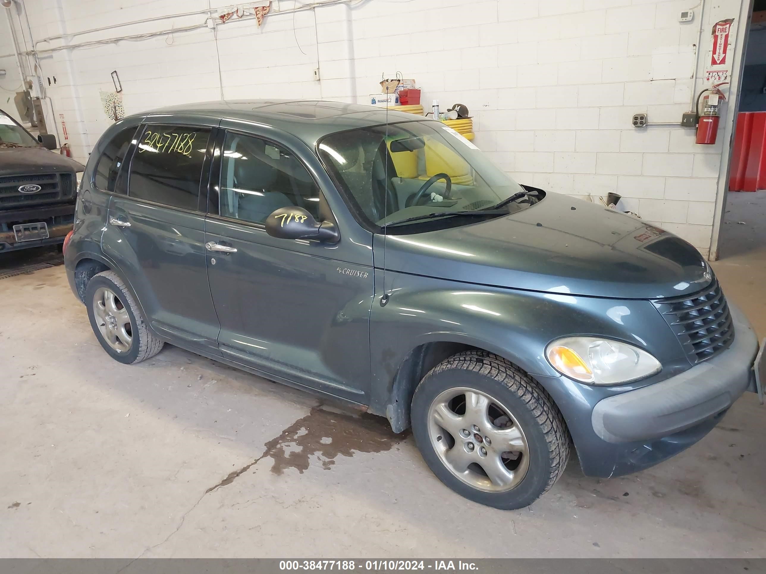 CHRYSLER PT CRUISER 2002 3c8fy68b52t216443