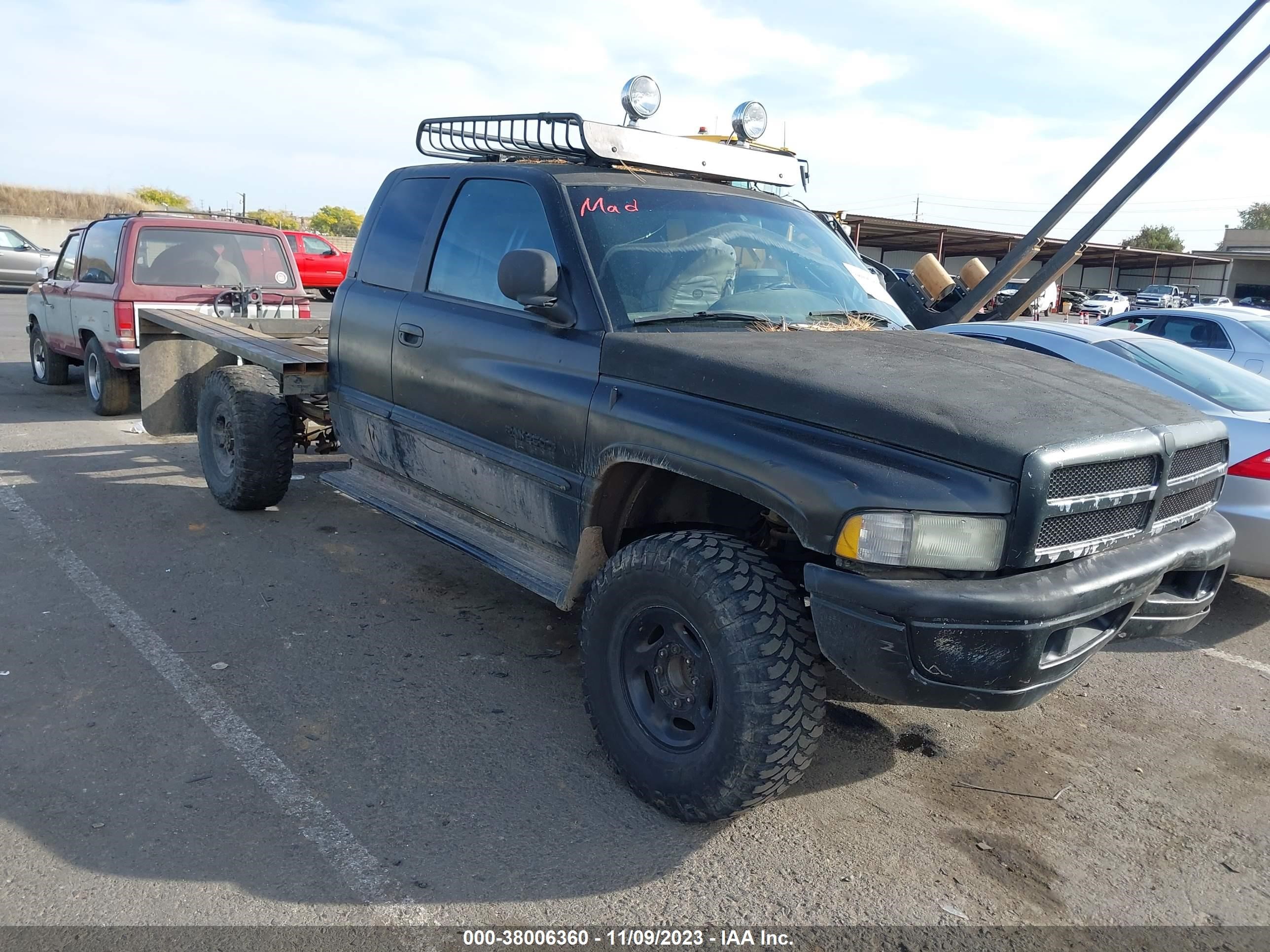 DODGE RAM 2002 3d7ha18n62g193751