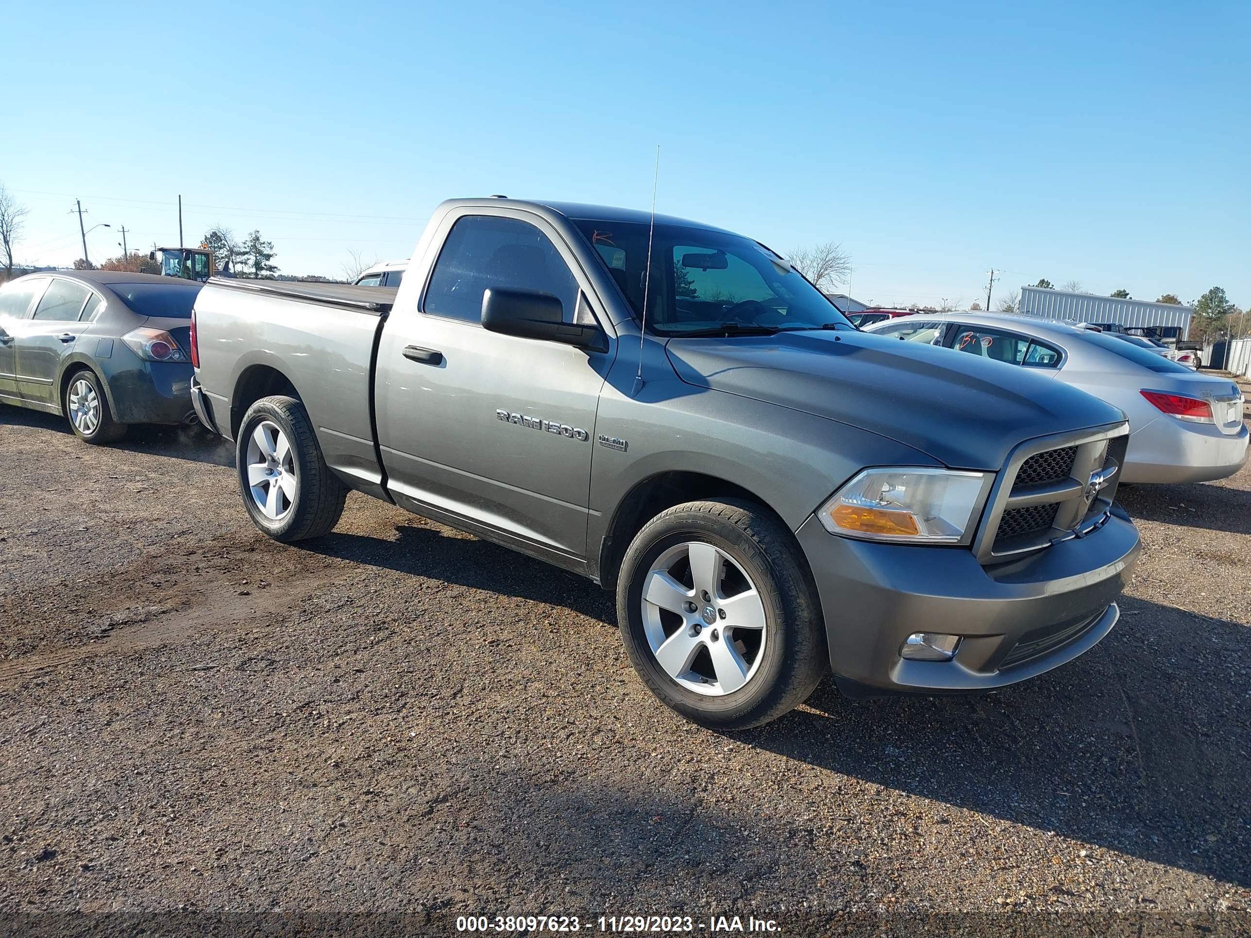 RAM 1500 2011 3d7jb1et0bg605518