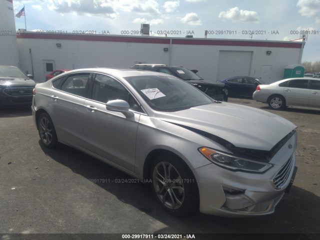 FORD FUSION 2019 3fa6p0cd0kr260217